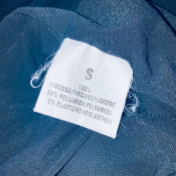 Paramita Skirt with Neon Waist and Trim Detailing - Picture 12 of 15